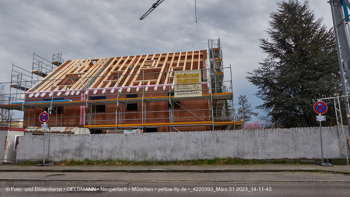 31.03.2023 - Baustelle zu einem Mehrfamilienhaus in der Niederalmstraße 16